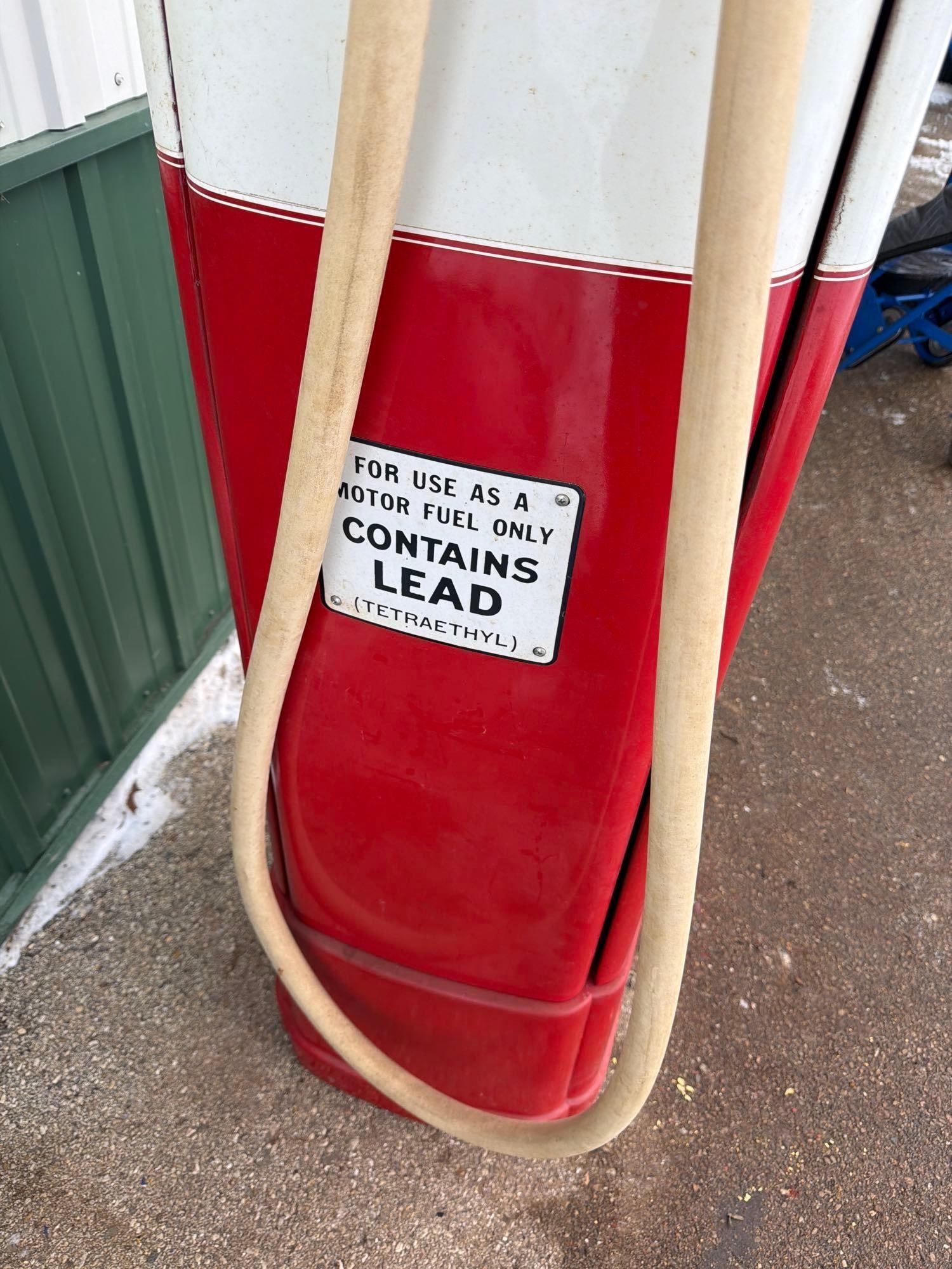 Martin & Schwartz Model #80 Tall Computing Gas Pump - 6