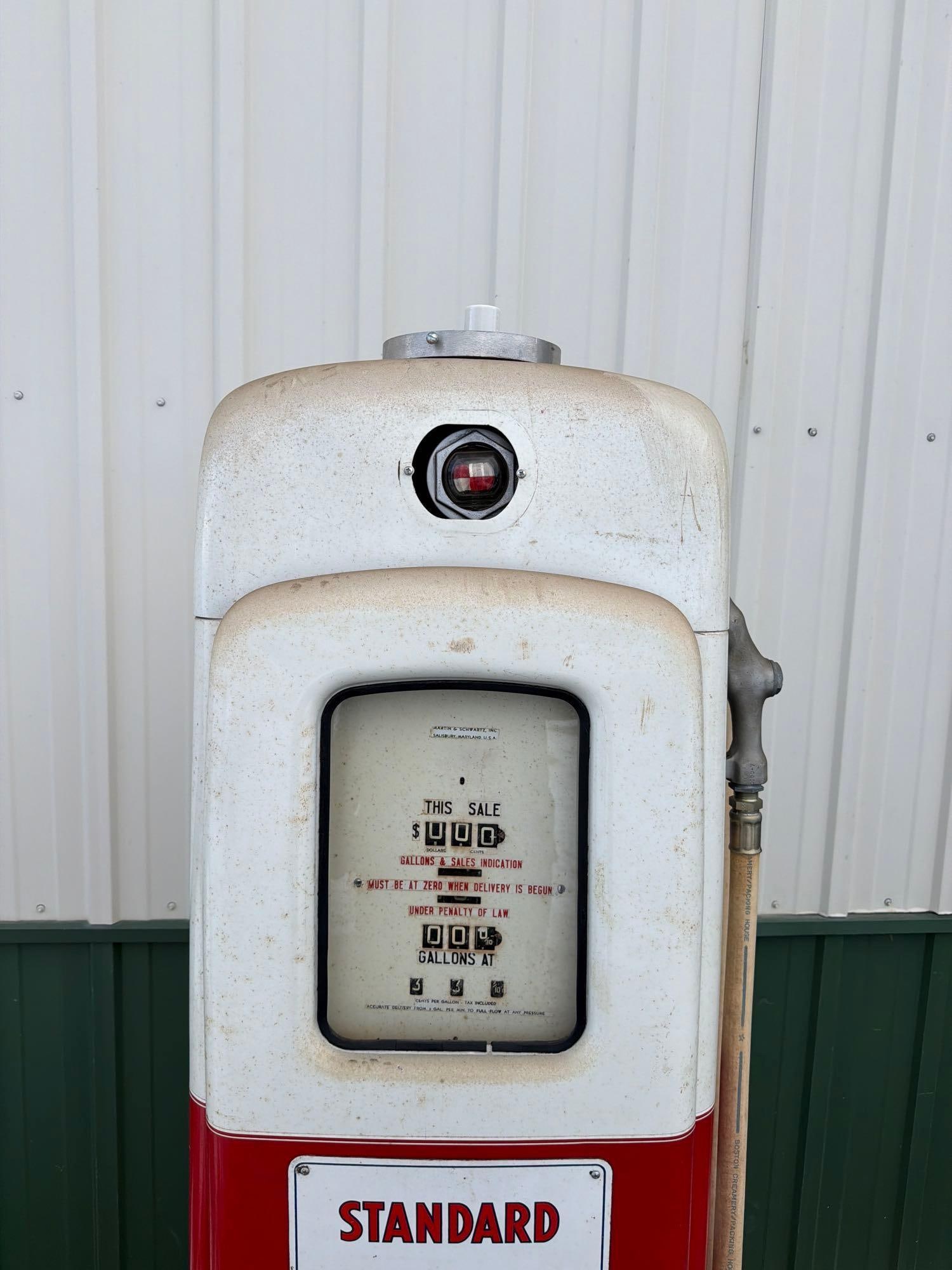 Martin & Schwartz Model #80 Tall Computing Gas Pump - 9