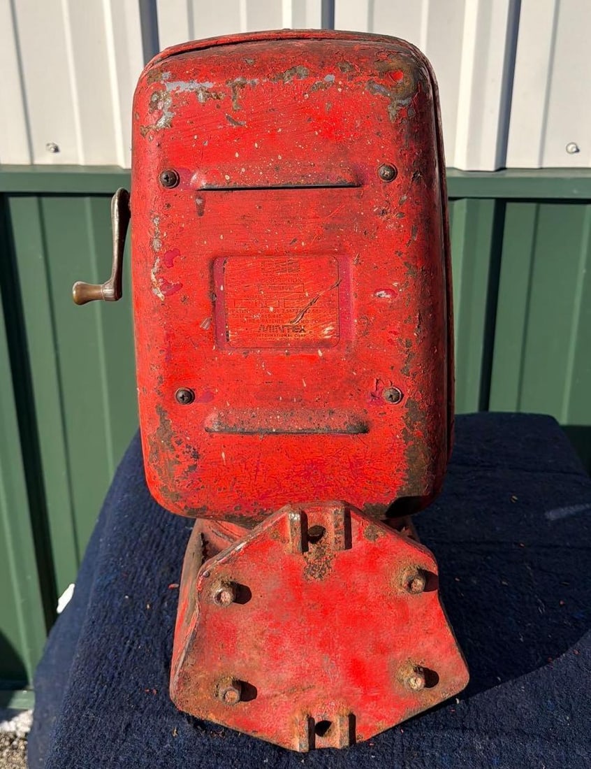 Mintex ECO Model #98 Wall Mounted Air Meter - 4