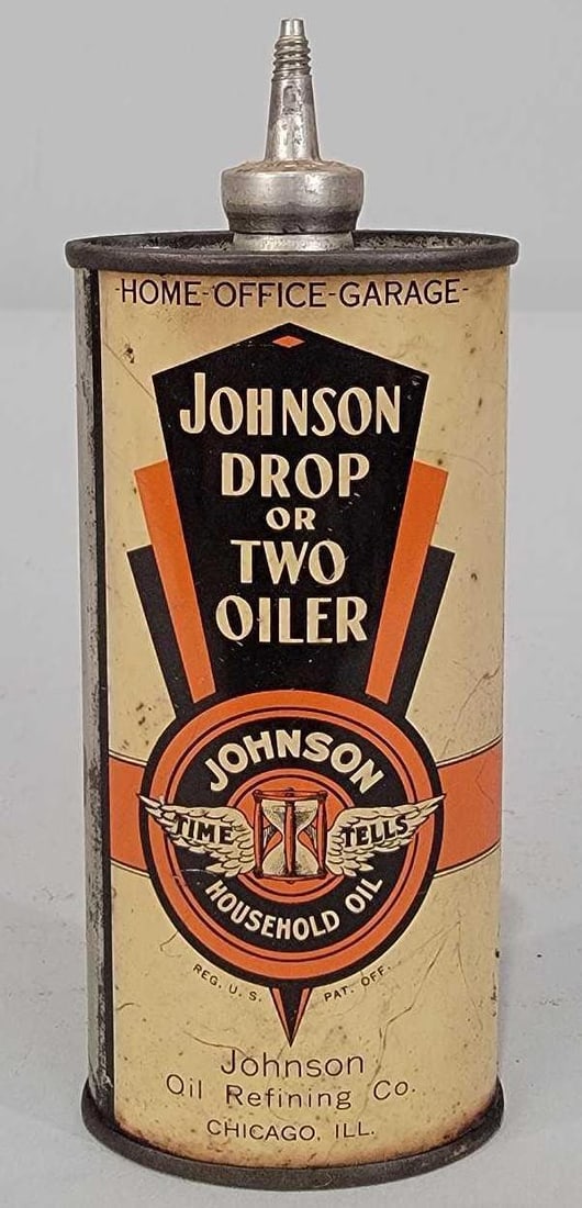 Johnson Household Oil Oval Handy Oiler Metal Can: rated 8, the 4oz oval metal can has good color, has soiling, is empty, is missing it's top.