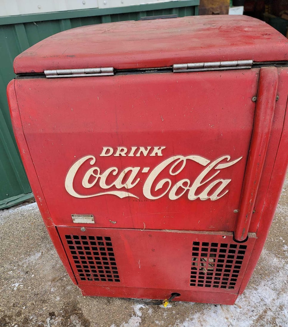 Westinghouse Model WFF Coca-Cola Cooler - 6