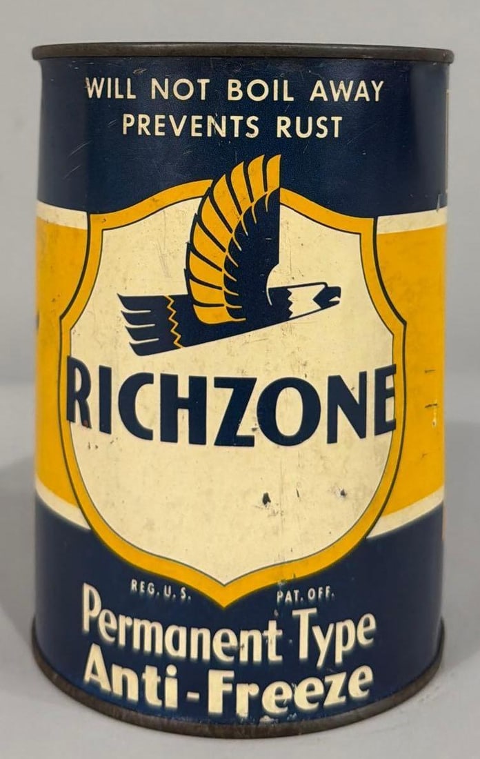 Richfield Richzone Motor Oil Quart Metal Can: rated 8 & 7, the one quart round metal can, soldered seam, is full, has good color and shine, has wear and dings, reverse has scratches.