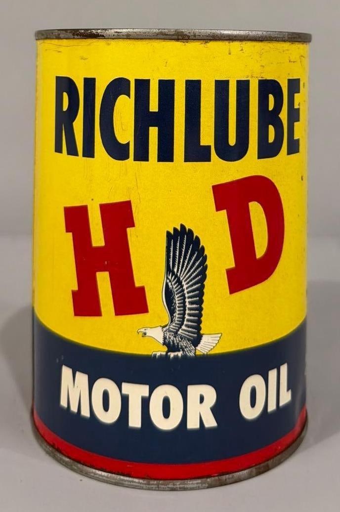 Richfield Richlube Motor Oil Quart Metal Can: rated 9+, the one quart round metal can crimped seam, is empty, in good condition.