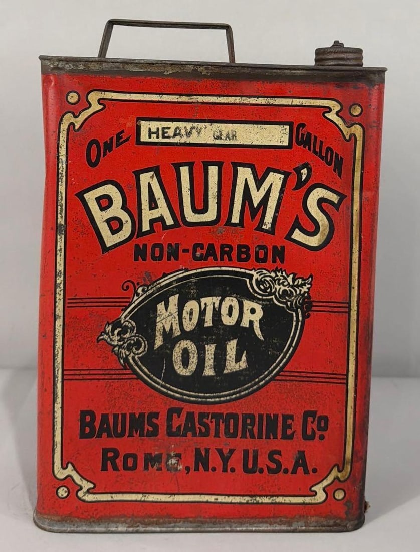 Baum's Motor Oil One Gallon Metal Can: rated 7, the one gallon flat metal can, is empty, has wear, fine scratches and dings.