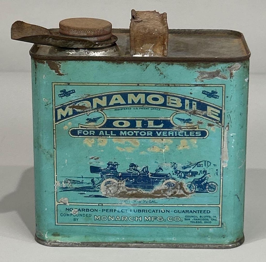 Monamobile Oil w/Early Touring Car Logo Metal Can (1 of 4)