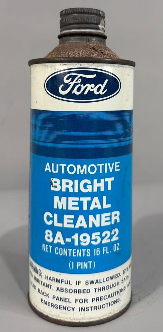 Ford Bright Metal Cleaner Quart Metal Can: rated 9, the tall metal one quart round can w/lid, is full.