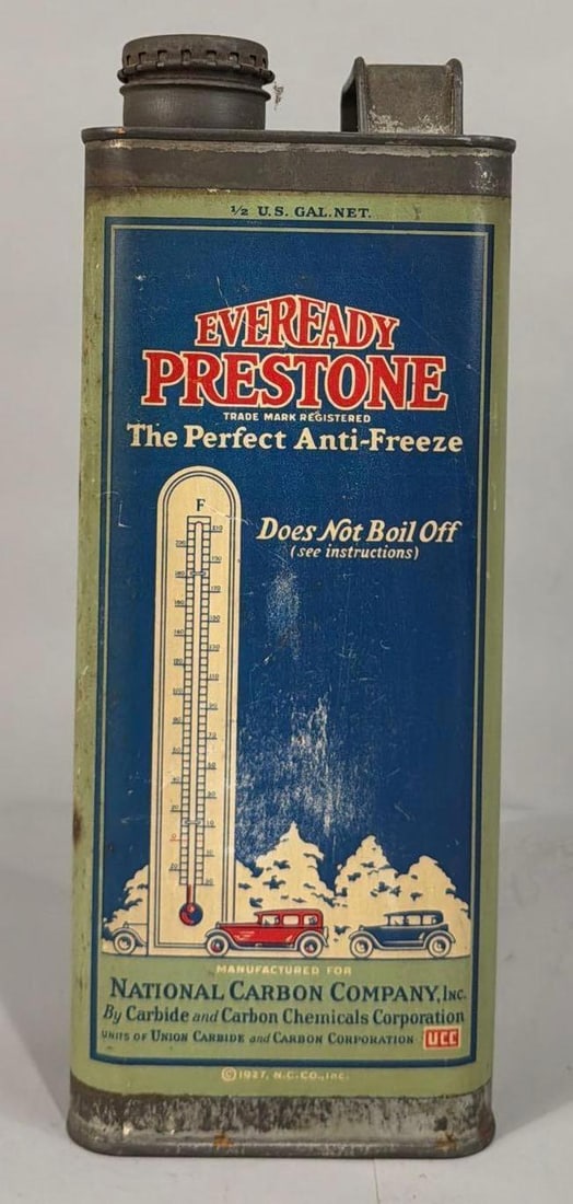 Eveready Prestone Anti-Freeze Half-Gallon Metal Can: rated 8.5, the half gallon flat metal can, is empty, has light wear.