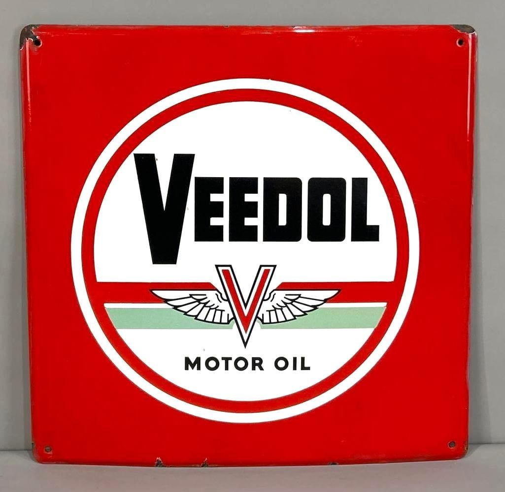 Veedol Motor Oil w/Logo Porcelain Sign (TAC) (1 of 5)