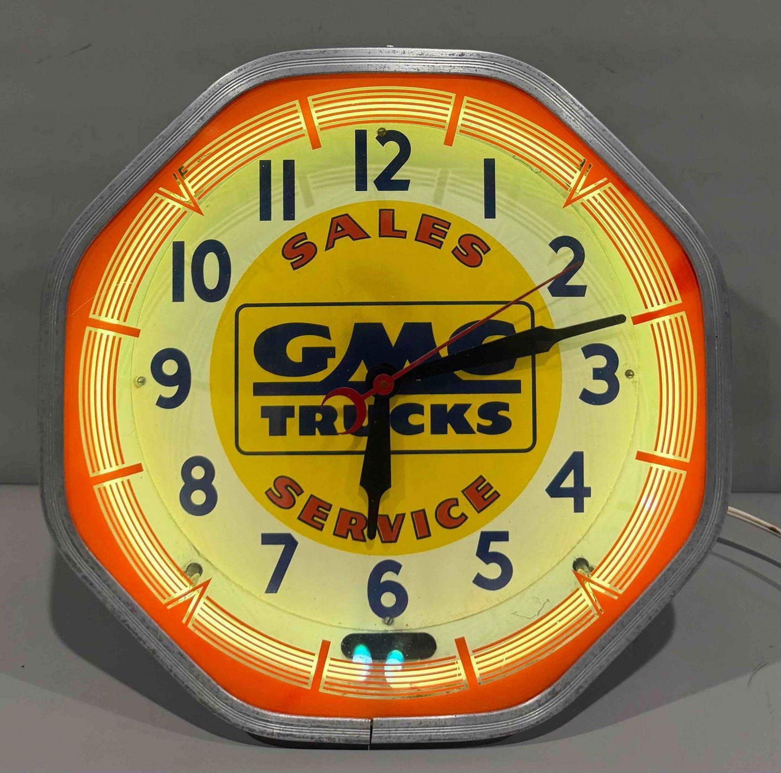 GMC Trucks Sales Service Octagon Neon Clock (1 of 4)