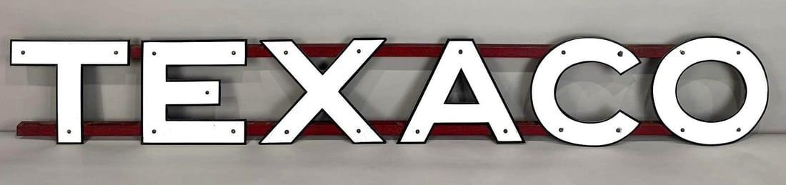Texaco Porcelain Letters W/ Metal Mounting Rails (1 of 4)