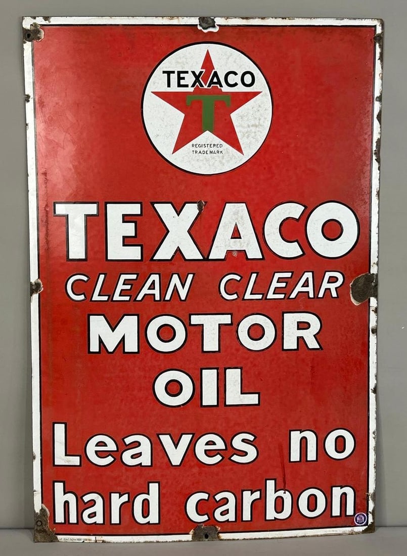 Texaco "Leaves No Carbon" Porcelain Sign (TAC) (1 of 5)