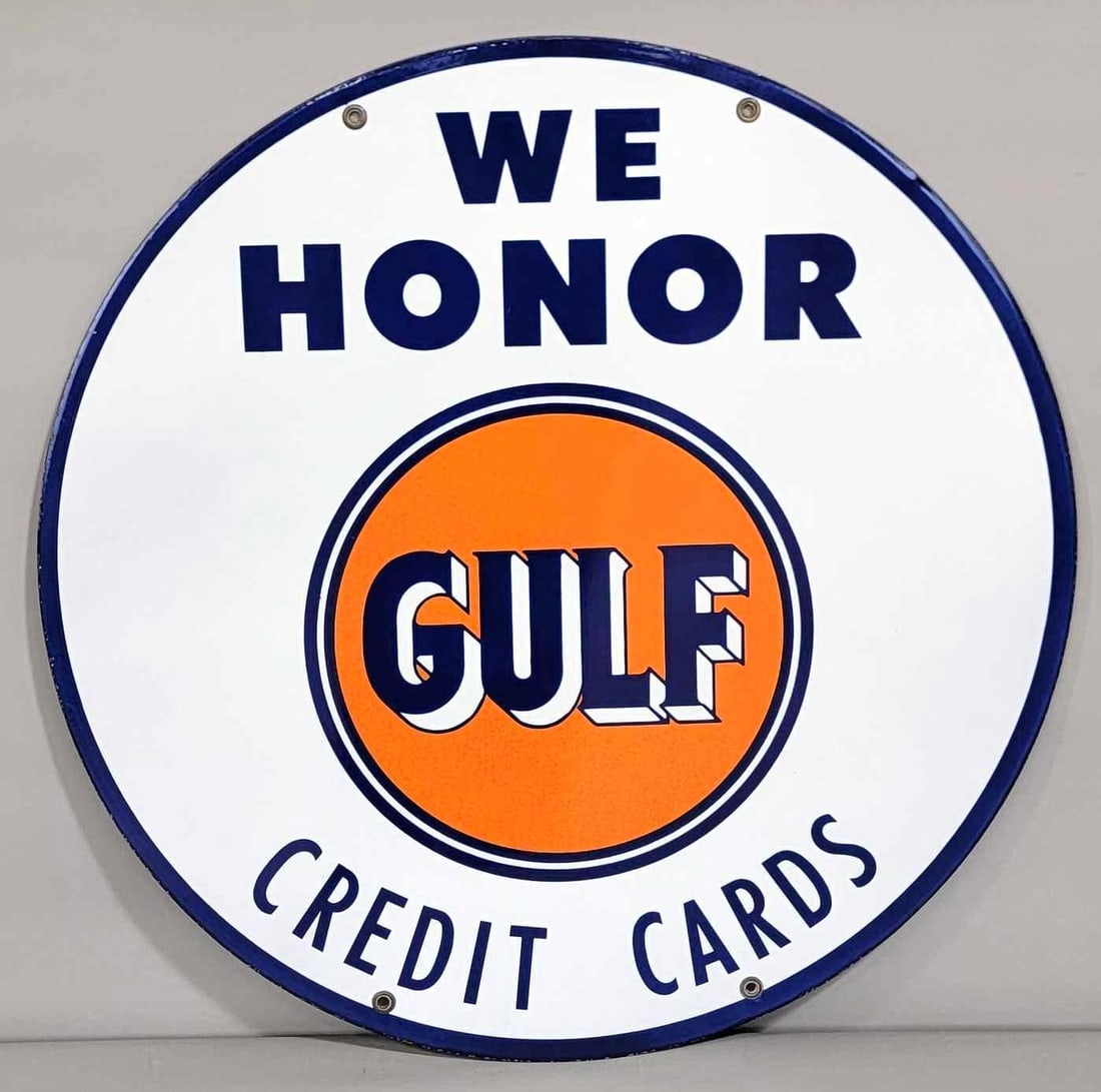 30" We Honored Gulf Credit Cards Porcelain Sign (TAC): rated 9,75", 30"D. This DSP sign has excellent color and gloss. Rarity 5. TAC #061678