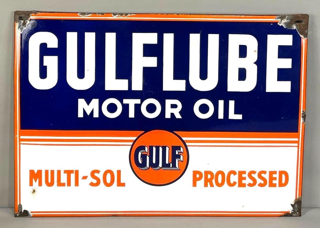 Gulflube Motor Oil w/Logo Porcelain Sign (TAC) (1 of 5)