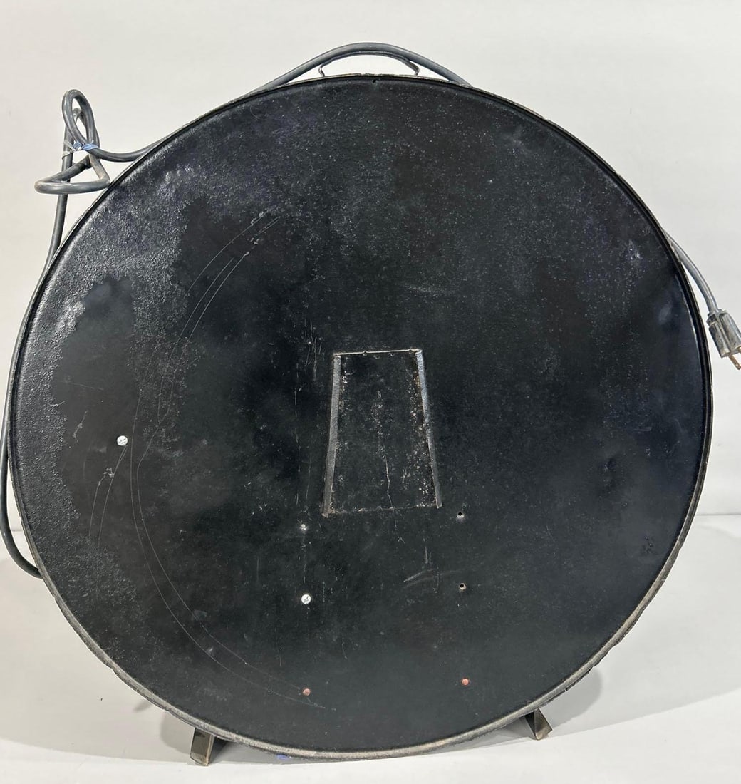 Aztec Neon Clock - 3