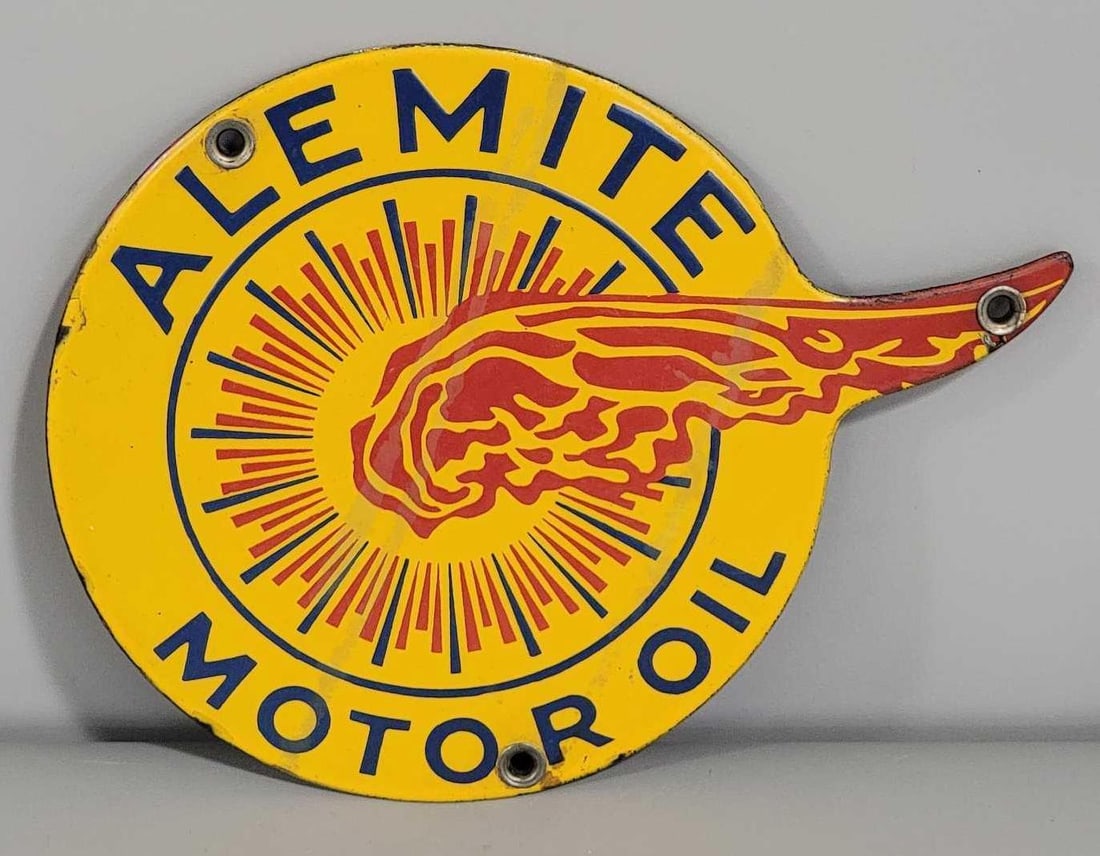 Alemite Motor Oil w/Logo Porcelain Sign (TAC) (1 of 3)