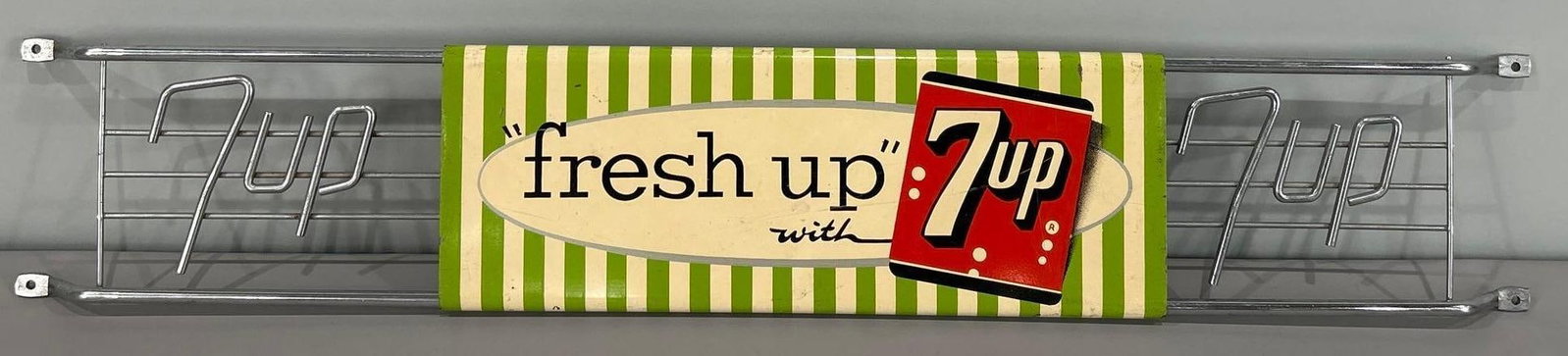 Fresh Up With Seven Up Tin Door Push (1 of 5)