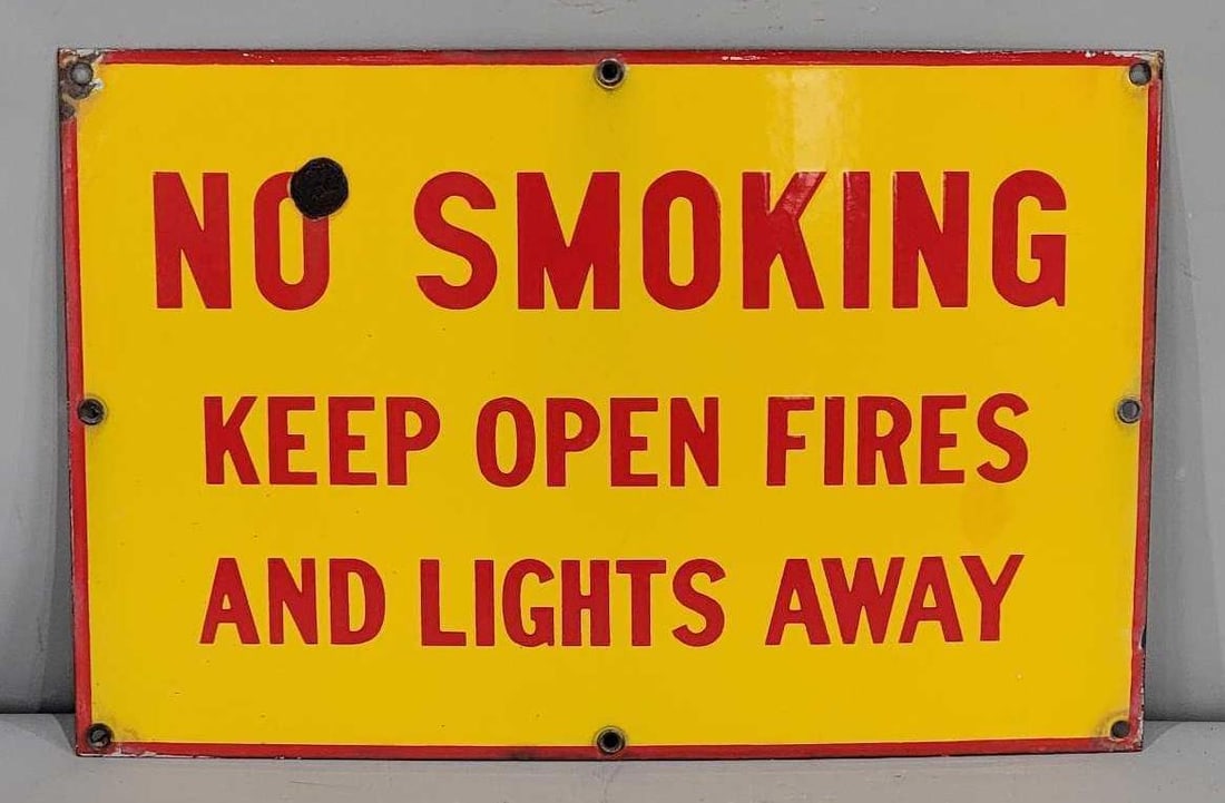 (Shell) No Smoking Porcelain Sign (TAC): rated 8.5, 12"x18", the SSP sign has good color and some gloss, chip in the upper left-hand corner. Rarity 4. TAC #063304