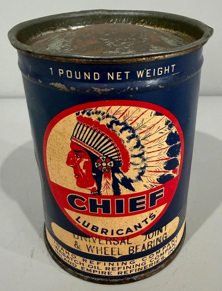 Chief Lubricants Metal Grease Can: rate 7.75, the one pound grease can is empty and shows wear from the years of storage and use 