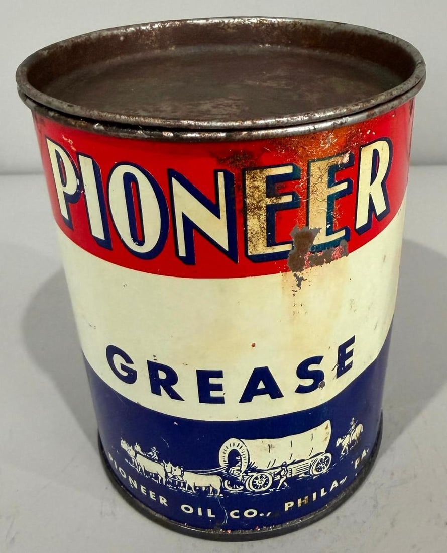 Pioneer Grease Metal Can: rate 8, the one pound metal grease can has good color and shine, shows wear from age and use