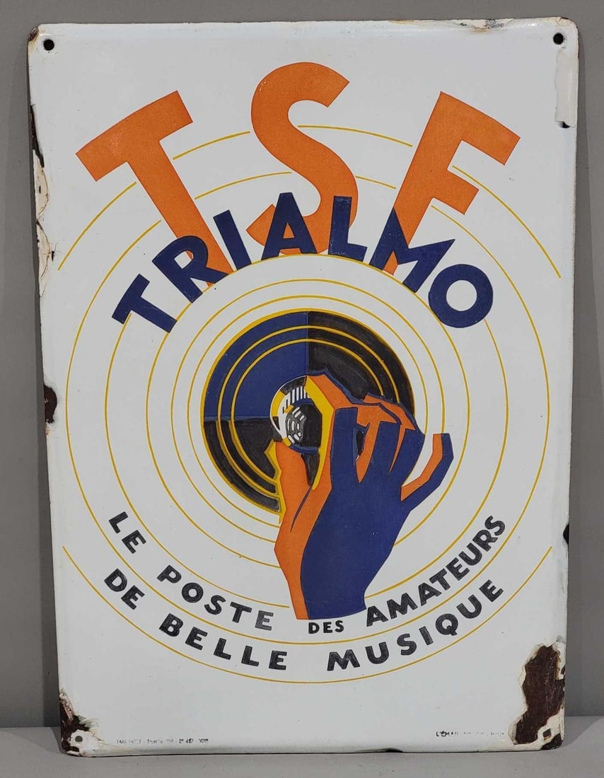 TSF Trialmo w/Image Porcelain Sign (TAC): rated 8, 19.5"x13.75", the SSP sign has good color, no gloss, chips around the perimeter. TAC #063215