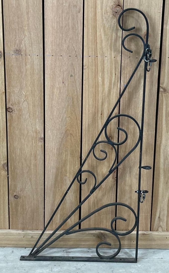 Metal Bracket: 38"L.