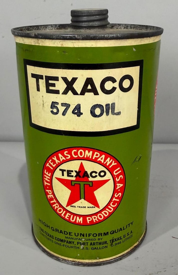 Texaco 574 Oil Metal Can: rate 8.5, the one quart metal pour top can has great color and shine, shows only minor wear 