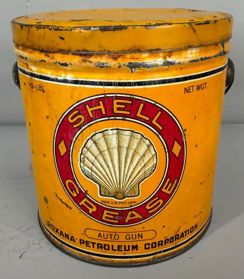 Early Shell w/ Roxana Logo Metal Can (1 of 3)