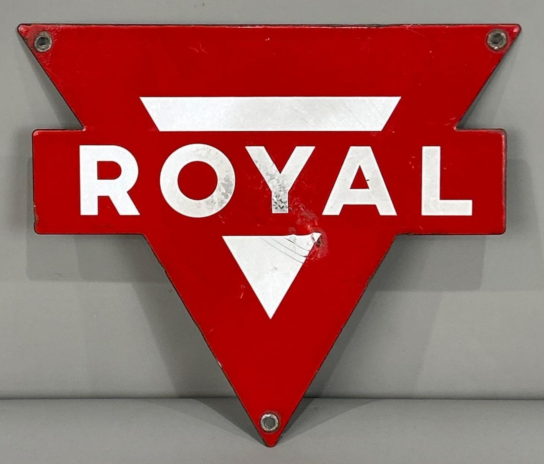 Conoco Royal Porcelain Pump Plate Sign (1 of 4)