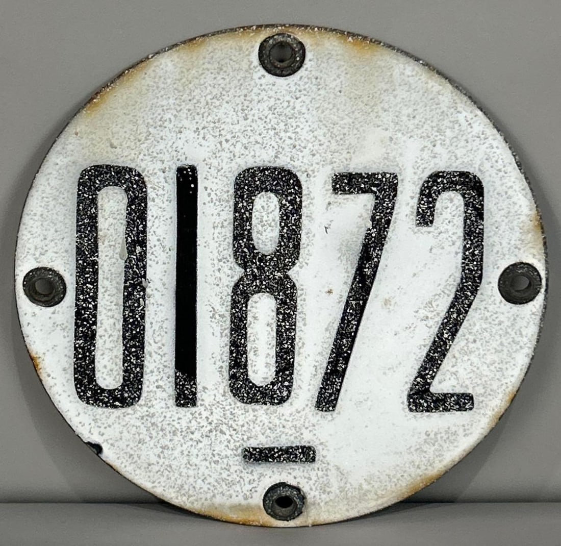 01872 Porcelain Sign (1 of 3)