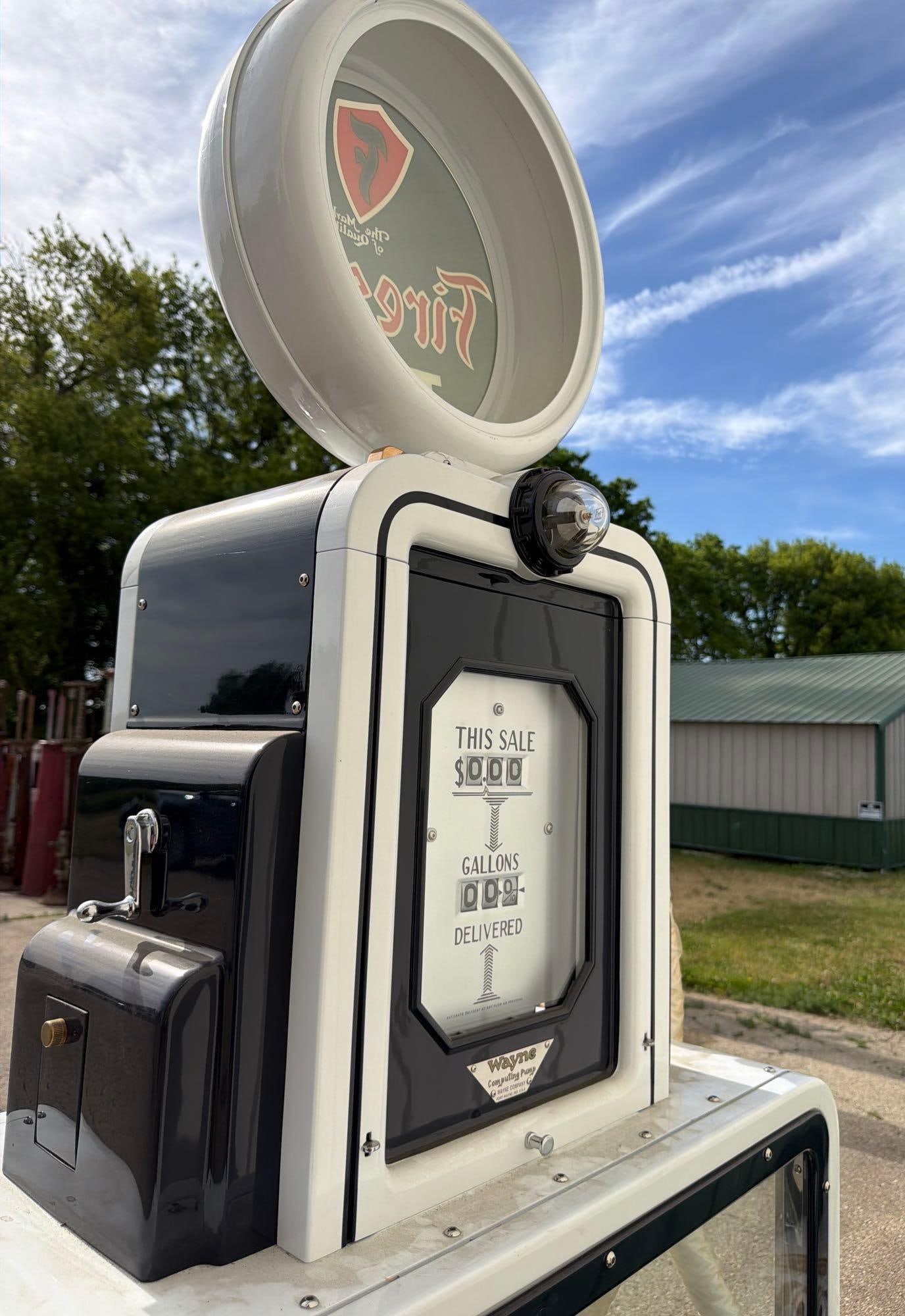 Wayne Model #50 Computing Showcase Gas Pump (restored) - 13