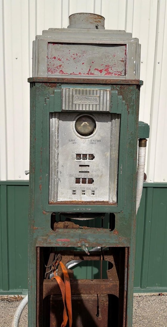 Tokheim Model #36B Computing Gas Pump w/Display Doors - 2