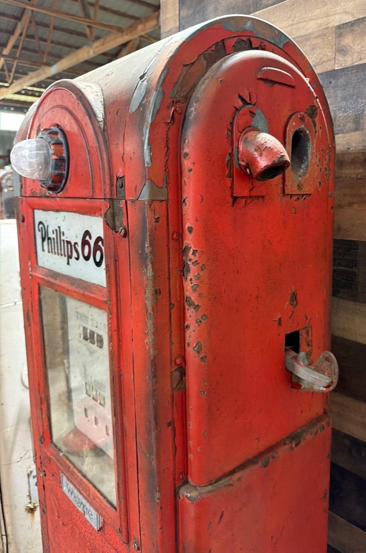 Wayne Model #60 Computing Gas Pump - 6