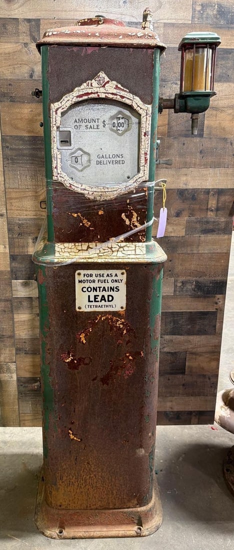 Bennett Model #134 Cash Recording Gas Pump: the gas pump is in as found original condition, faces have soiling and wear, no glass bezels, sheet metal is straight, has spinner gauge.