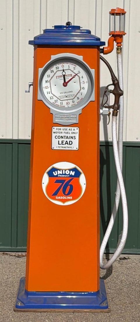 Ferro-Meter Model #? Clock Face Gas Pump (restored) (1 of 11)