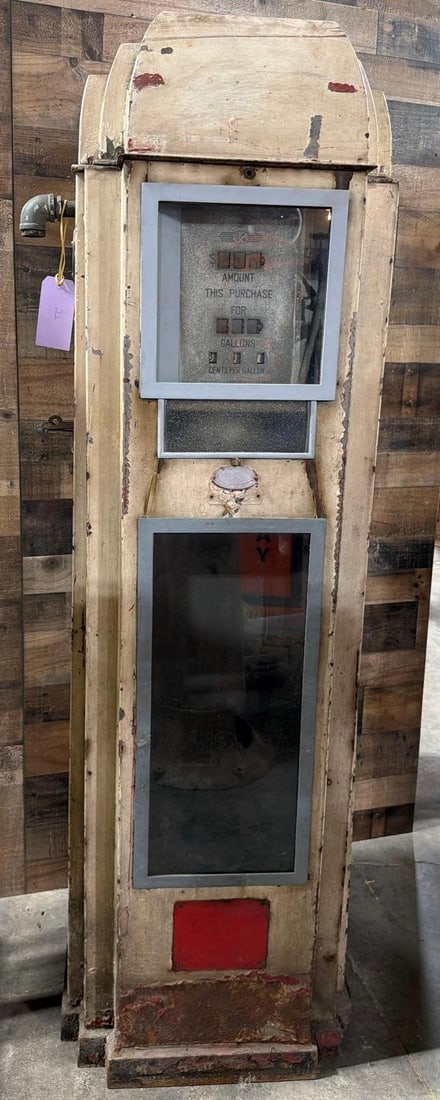 Southwest Model #712CSP Computing Showcase Gas Pump: the gas pump is in as found condition, is an old repaint, has dings and small dents, doors are original, has it's pump.