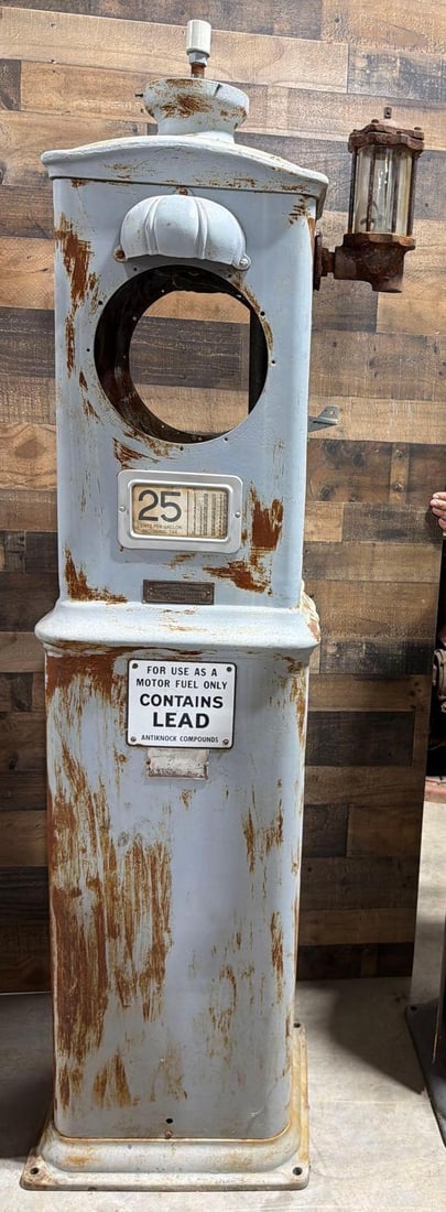 American Model #277 Clock-Face Gas Pump - 8