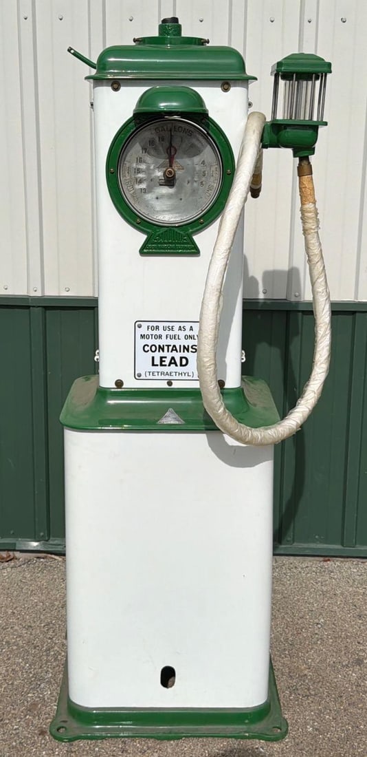 St. Louis Model #651 "Uniflo" Clock Face Glass (restored): the gas pump has been professionally restored, faces are original have wear, has spinner gauge, new white hose, missing it's pump.