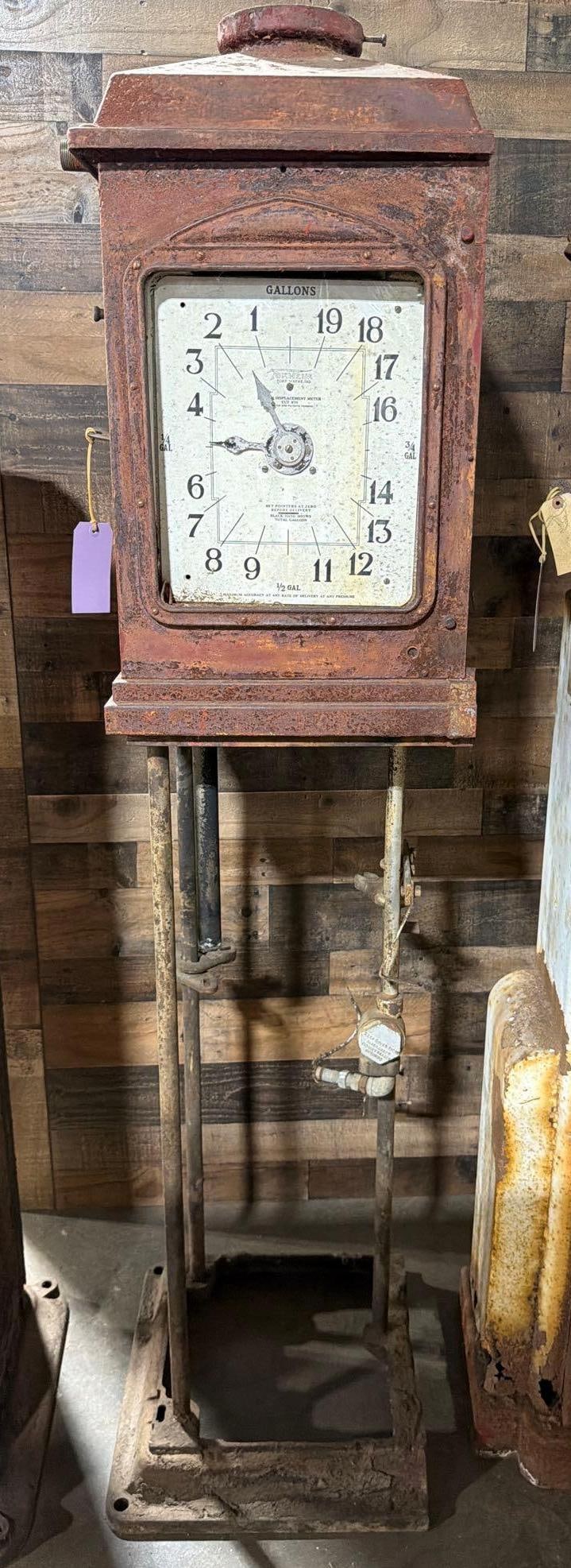Rare Tokheim Model #870-A Double Clock-Face Gas Pump Half: there is only one-half of the gas pump, is missing it's pump, has base and sheet metal is rust, clock-faces has staining.