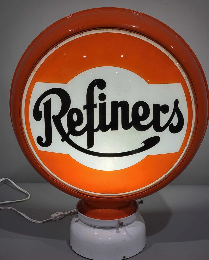 Refiners 16.5" Single Globe Lens (TAC): rated 9, the single 16.5"D., globe lens is in good condition, mounted in restored original HP metal globe body. TAC #025217