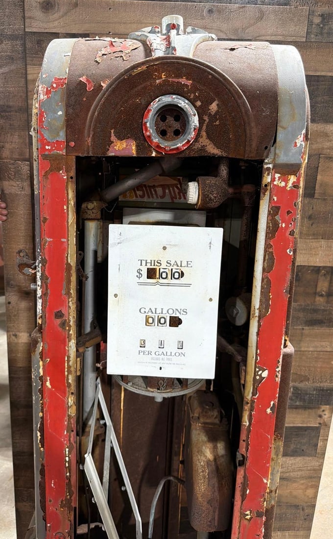 Wayne Model #60 Computing Gas Pump - 3