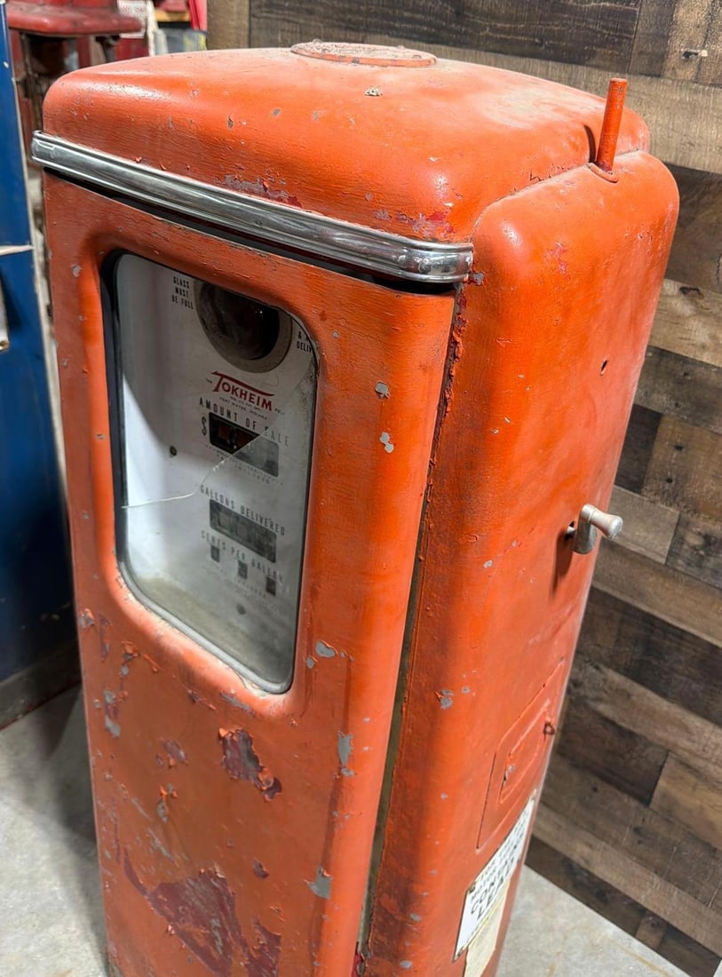 Tokheim Model #39A Computing Gas Pump - 2
