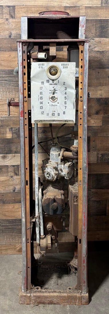 G&B Model #87 Clockface Gas Pump: the gas pump is in as found condition, faces are soiled one is damage, has it's pump, missing it's doors.