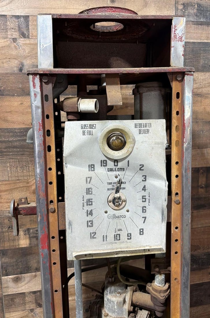 G&B Model #87 Clockface Gas Pump - 2