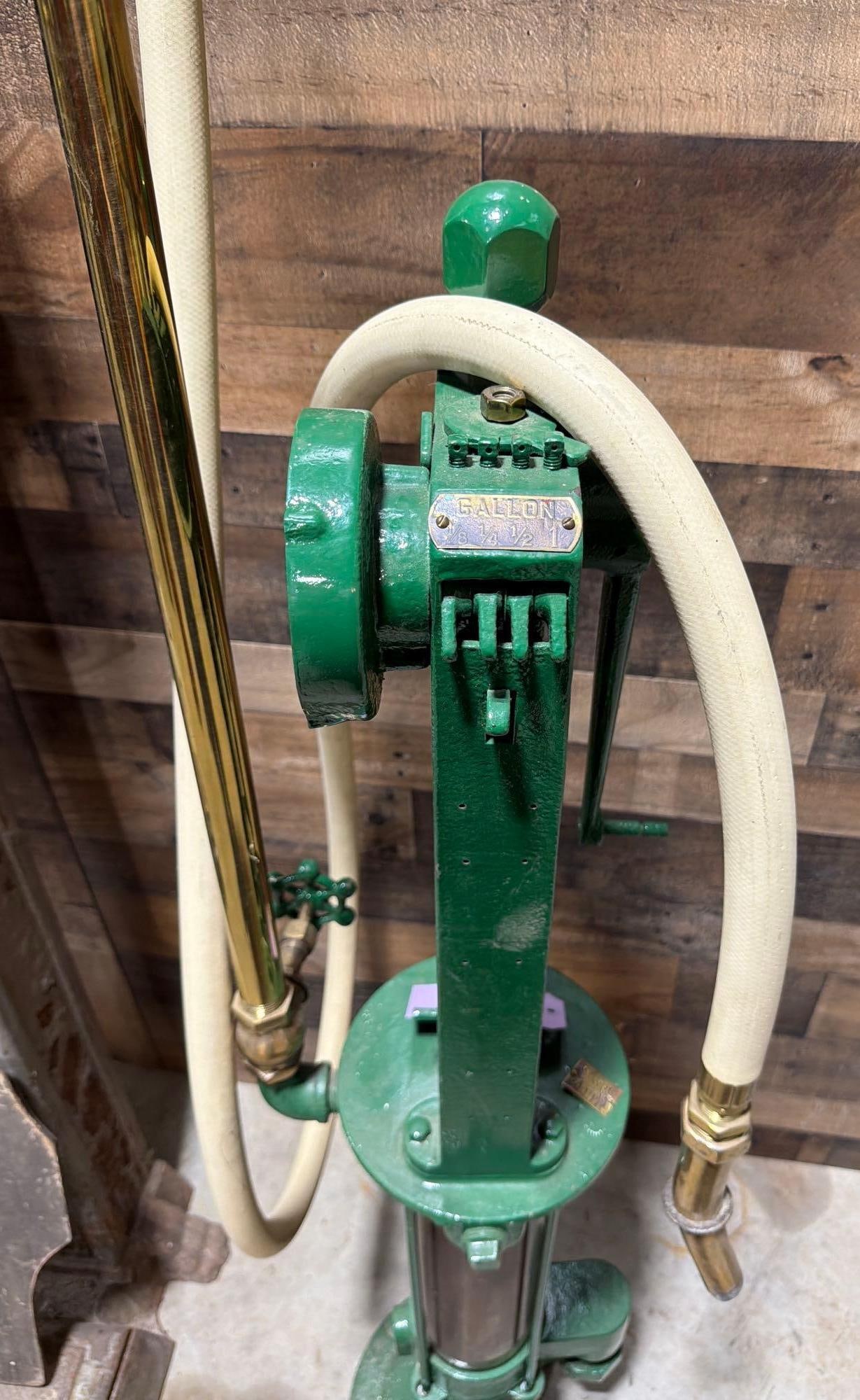 Wayne Stoker Gas Pump - 4