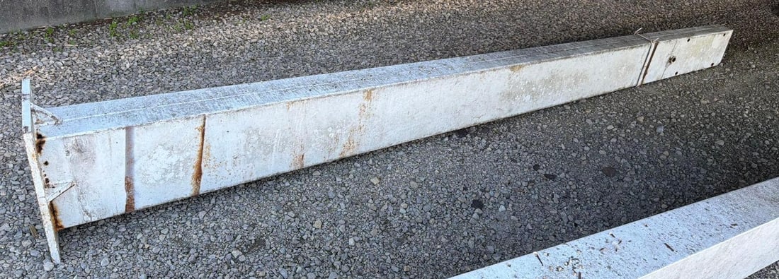 Gas Station Sign Pole: 140” tall, older repaint