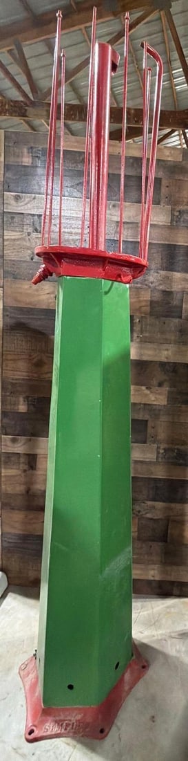Simplex Model ? Ten Gallon Visible Gas Pump: The gas pump has been partially restore, comes with glass cylinder, cast iron access door, and top parts. Appears most complete but will not guarantee it. See Photos.