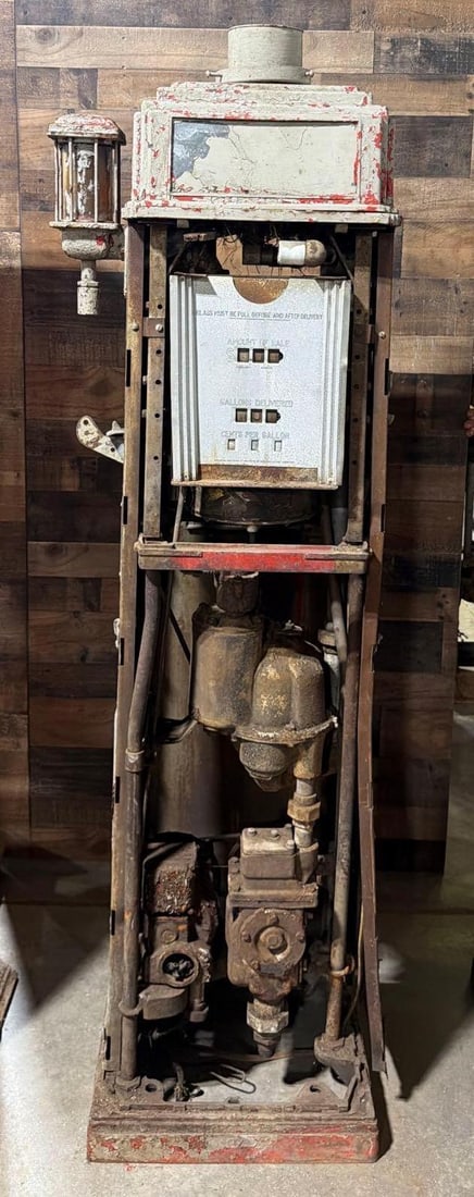 Tokheim Model 36-B Computing Gas Pump: the gas pump is in as found condition, has been over painted, faces are rough, the metal has dings and rust, has spinner gauge.