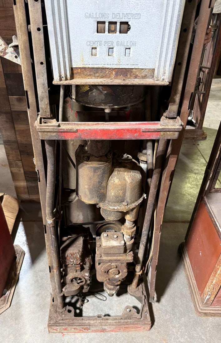 Tokheim Model 36-B Computing Gas Pump - 3