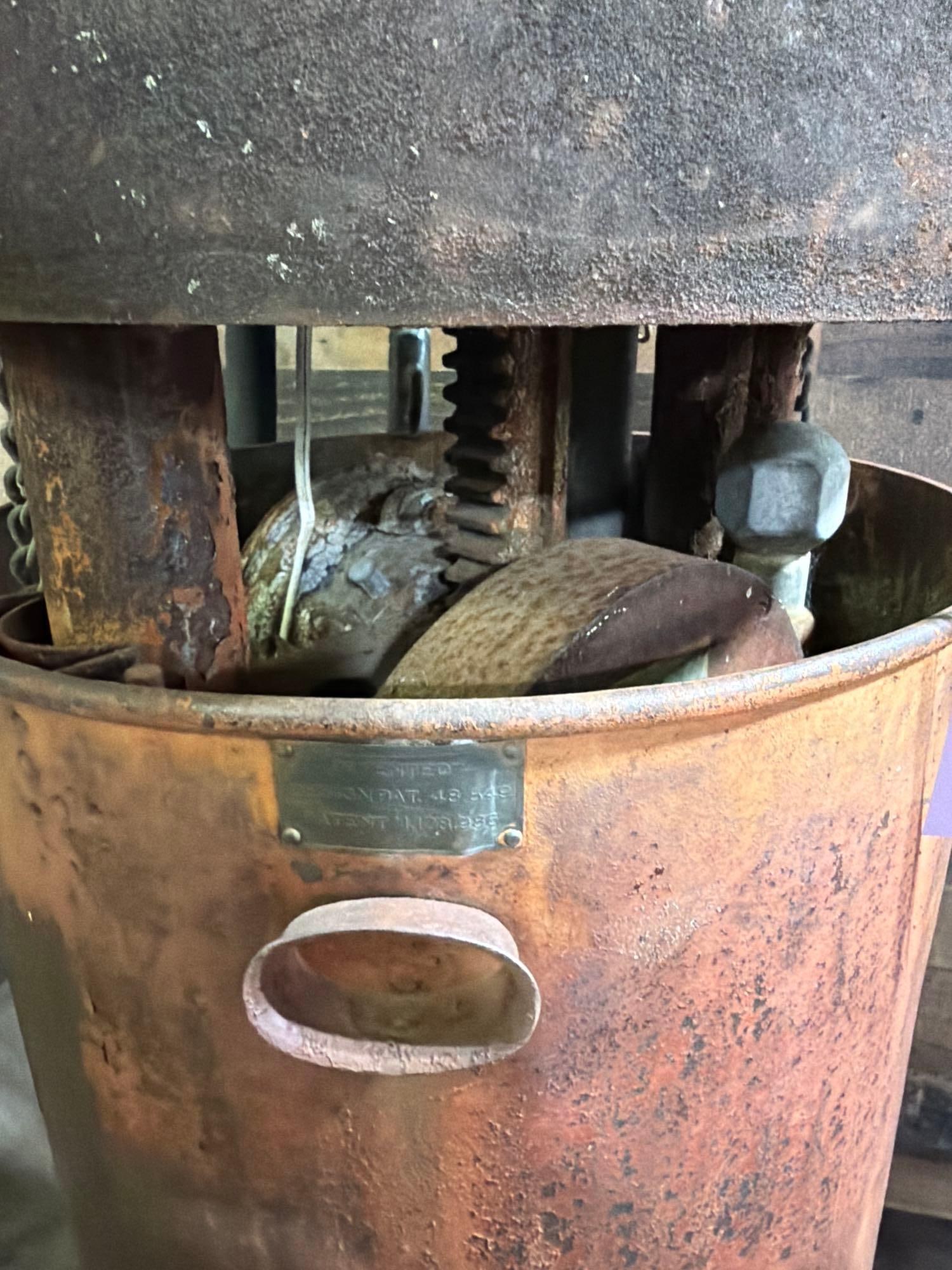 Wayne Model #456? Curb Pump - 8