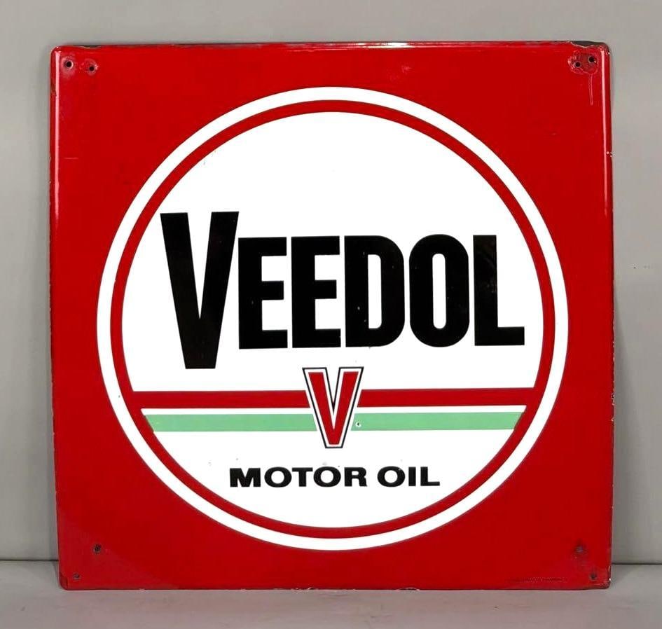Veedol Motor Oil w/Logo Porcelain Sign (TAC) (1 of 4)